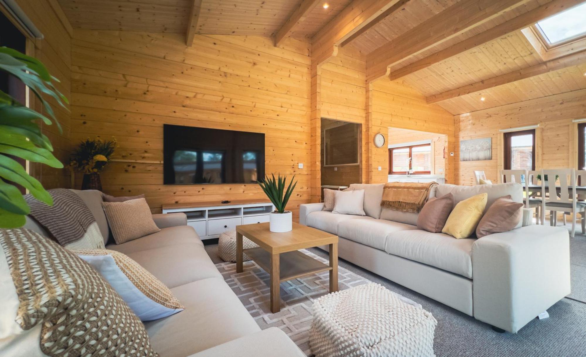 Sundance Lodge, Fantastic New Cabin With Hot Tub - Sleeps 6 - Largest In Felmoor Park Morpeth Exterior foto