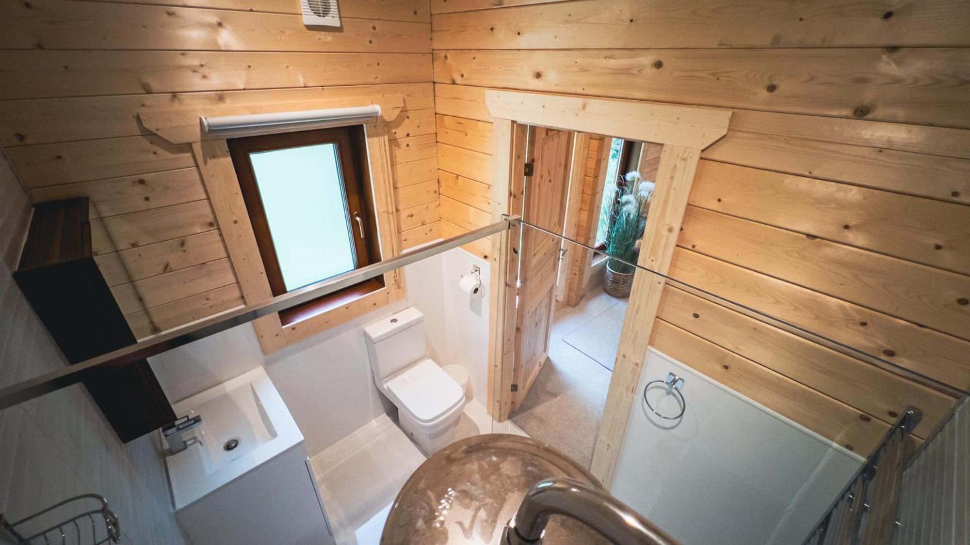 Sundance Lodge, Fantastic New Cabin With Hot Tub - Sleeps 6 - Largest In Felmoor Park Morpeth Cameră foto