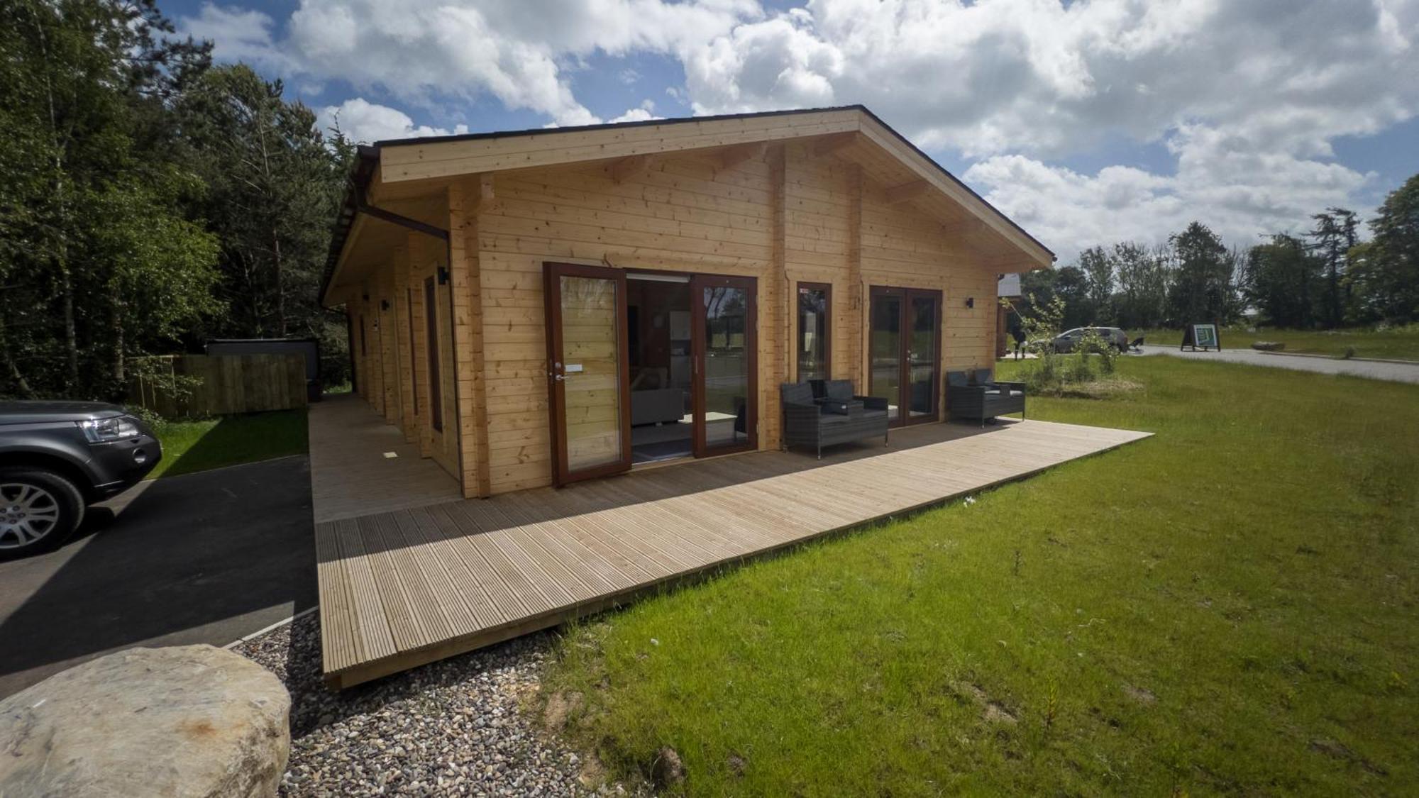 Sundance Lodge, Fantastic New Cabin With Hot Tub - Sleeps 6 - Largest In Felmoor Park Morpeth Cameră foto